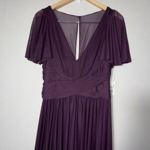 David's Bridal Women's‎ Plum Purple Flowy Short Sleeve Long Mesh Dress - Size 6